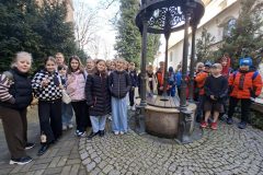 52696-scaled